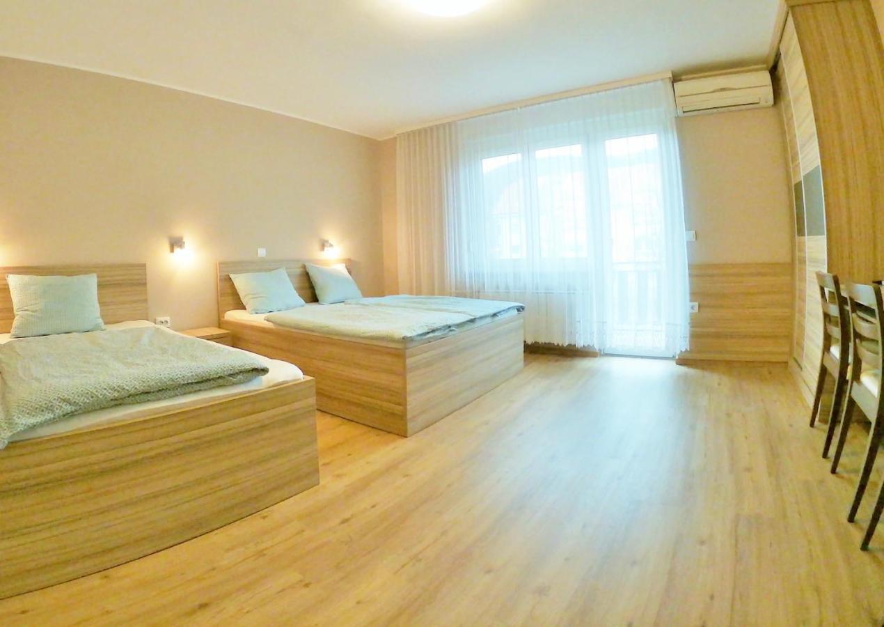 Stara Lipa Tasner Free Kitchen&Garage&Parking-Self Check In Hotell Maribor Rom bilde