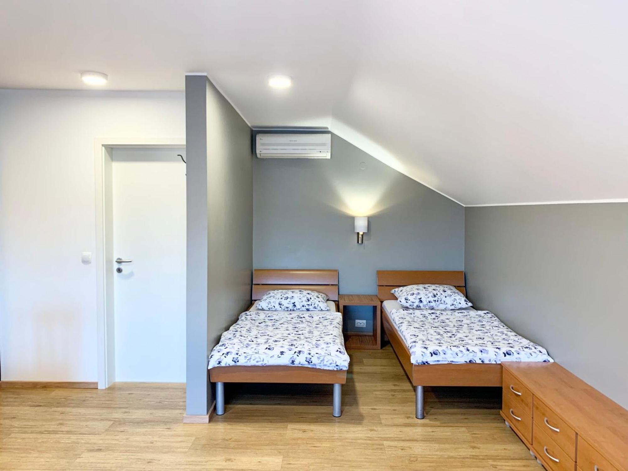 Stara Lipa Tasner Free Kitchen&Garage&Parking-Self Check In Hotell Maribor Rom bilde